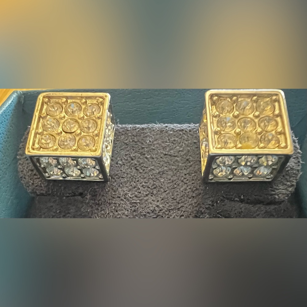Vintage Joan River Silvertone Clear Crystal Cube Stud Earrings Unisex